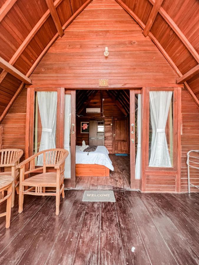 Gayatri Bungalows Batununggul Экстерьер фото